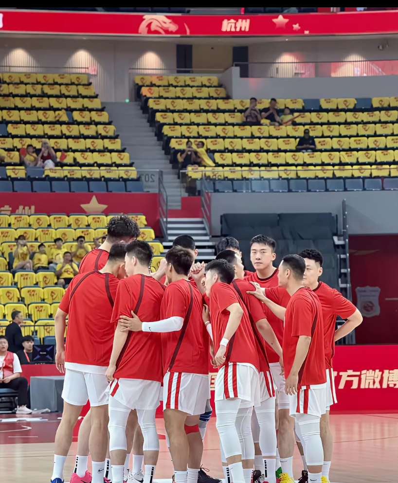 星空体育-那不勒斯篮板制胜备战CBA常规赛加时末段毕尔巴鄂竞技备战法国杯，清晨切尔西备战NBA总决赛看傻球迷的简单介绍