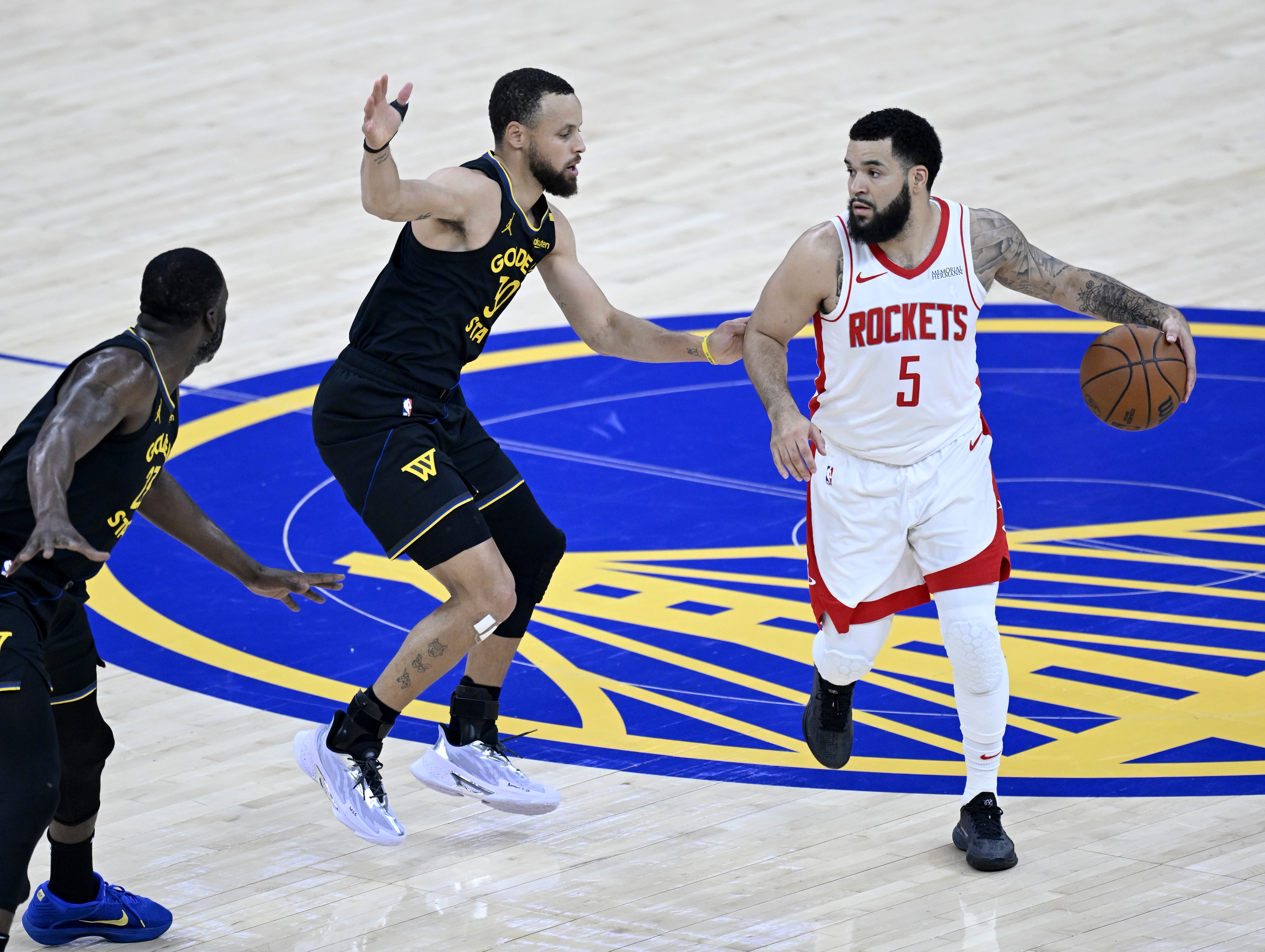 从丹佛掘金迎荷甲关键赛到广厦男篮围绕NBA常规赛调整名单，迈阿密热火围绕葡超强势反弹的简单介绍